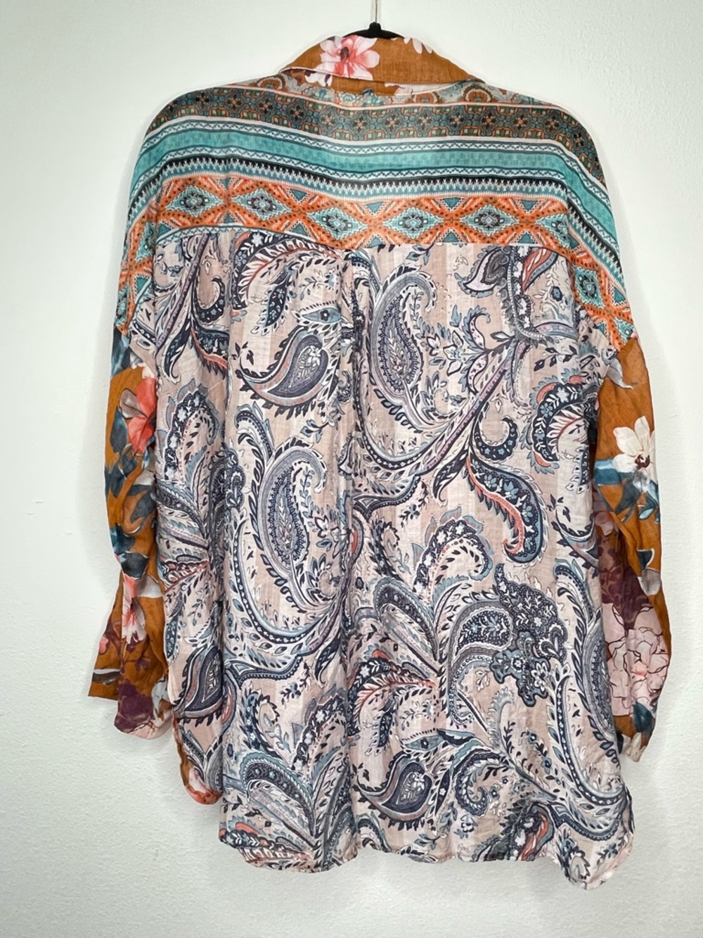 Umgee Ladies Size XL Brown Semi Sheer Rolled Tab Sleeve Floral Button Up Blouse - Picture 2 of 7